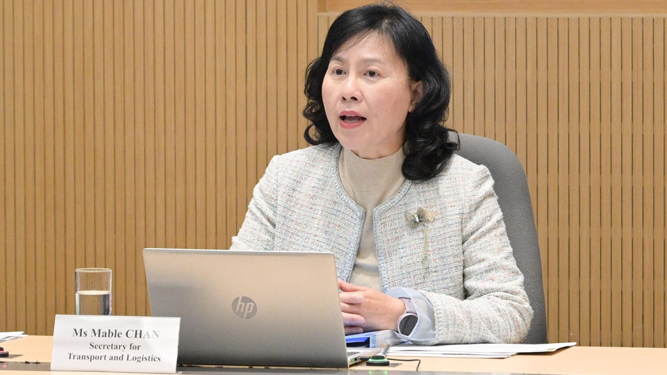 國(guó)際航空超級(jí)樞紐發(fā)展諮詢(xún)委員會(huì)首次開(kāi)會(huì) 陳美寶：把握機(jī)遇主動(dòng)對(duì)接「十五五」規(guī)劃