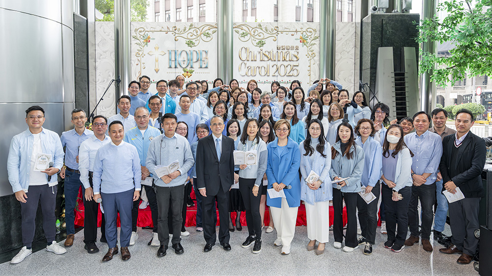 「長(zhǎng)江活水」連續(xù)兩天舉行聖誕報(bào)佳音活動(dòng)