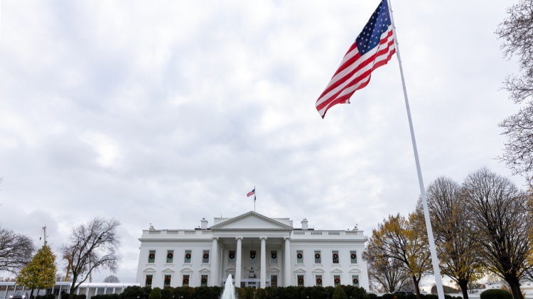 特朗普稱(chēng)不排除與委內(nèi)瑞拉開(kāi)戰(zhàn)可能性 將扣押更多油輪