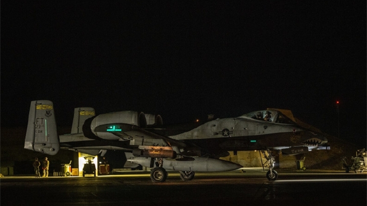 使用逾百枚制導導彈！美軍空襲敘利亞境內「伊斯蘭國」目標