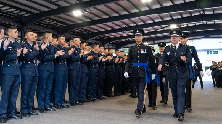 警務(wù)處副處長(zhǎng)勉勵(lì)學(xué)員共同守護(hù)香港市民