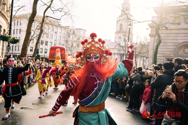 倫敦新春慶典現(xiàn)場。人民網(wǎng) 郭錦標、楊浩鵬攝
