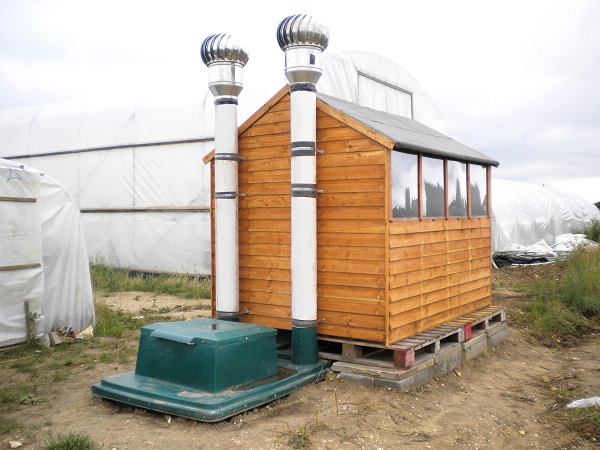 SUTTON COMMUNITY FARM, UK.JPG