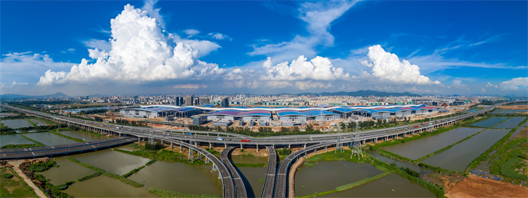 深圳國(guó)際會(huì)展中心（寶安）.jpg