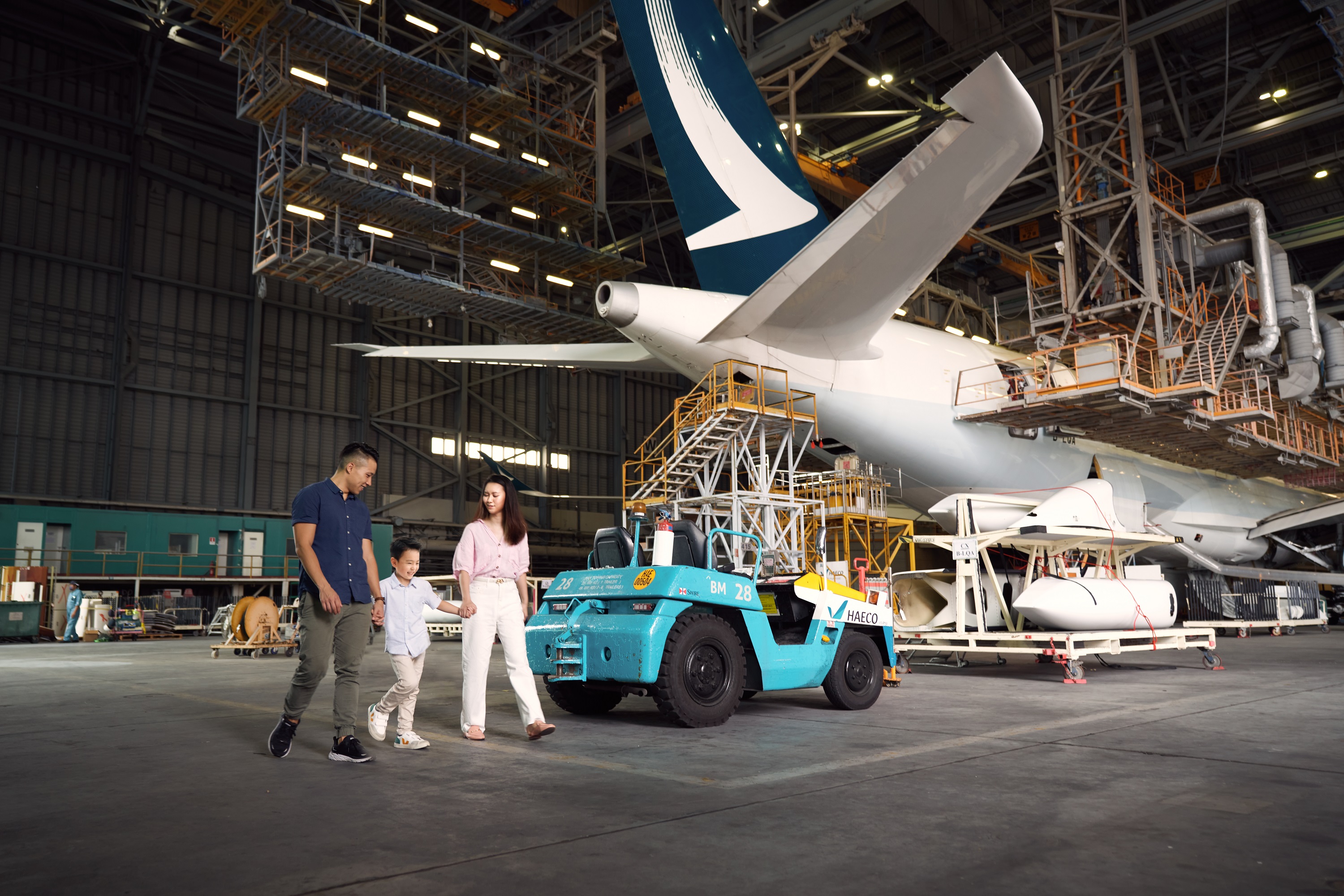 CX Hanger 027 high.jpg