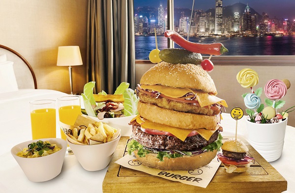 馬哥孛羅香港酒店_於客房?jī)?nèi)享用「超級(jí)漢堡狂熱」三道菜晚餐.jpg