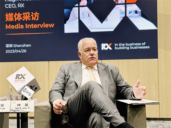2、勵展博覽集團首席執(zhí)行官仲昊（Hugh M. Jones IV）接受深圳媒體專訪.jpg
