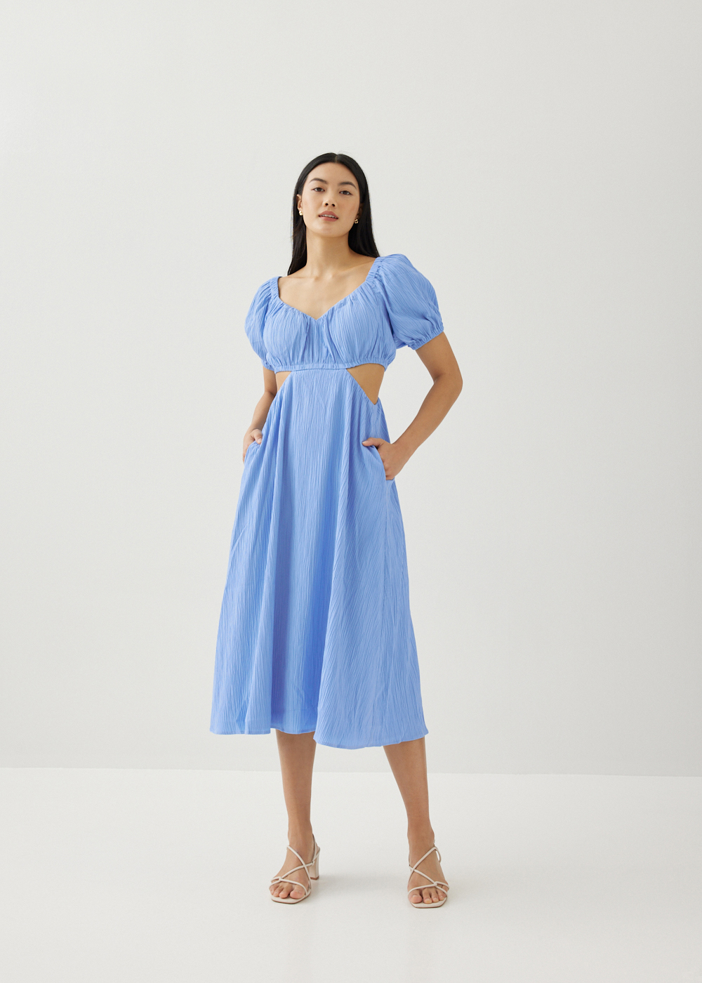 Cereza Padded Textured Cut Out Dress HK$415.jpeg