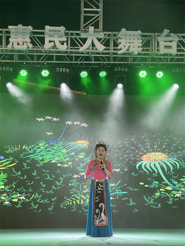 3、惠東漁歌唱響惠民大舞臺.jpg