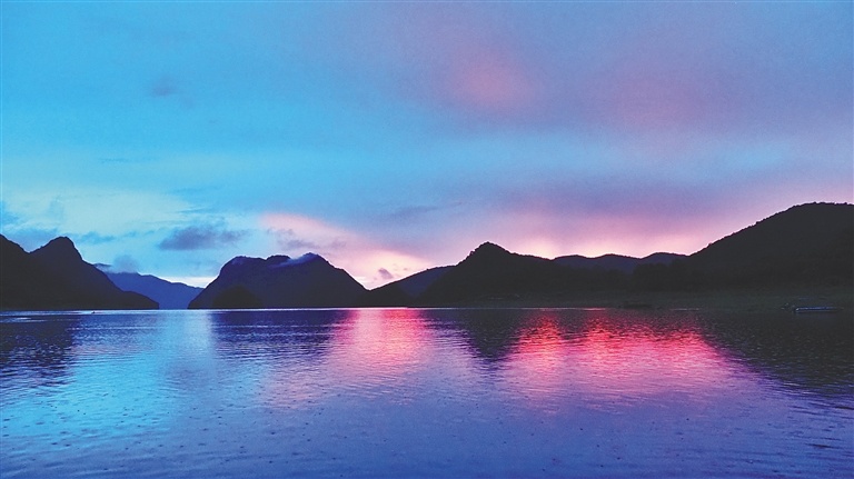 圖6 「小桂林」的滿天晚霞。.jpeg