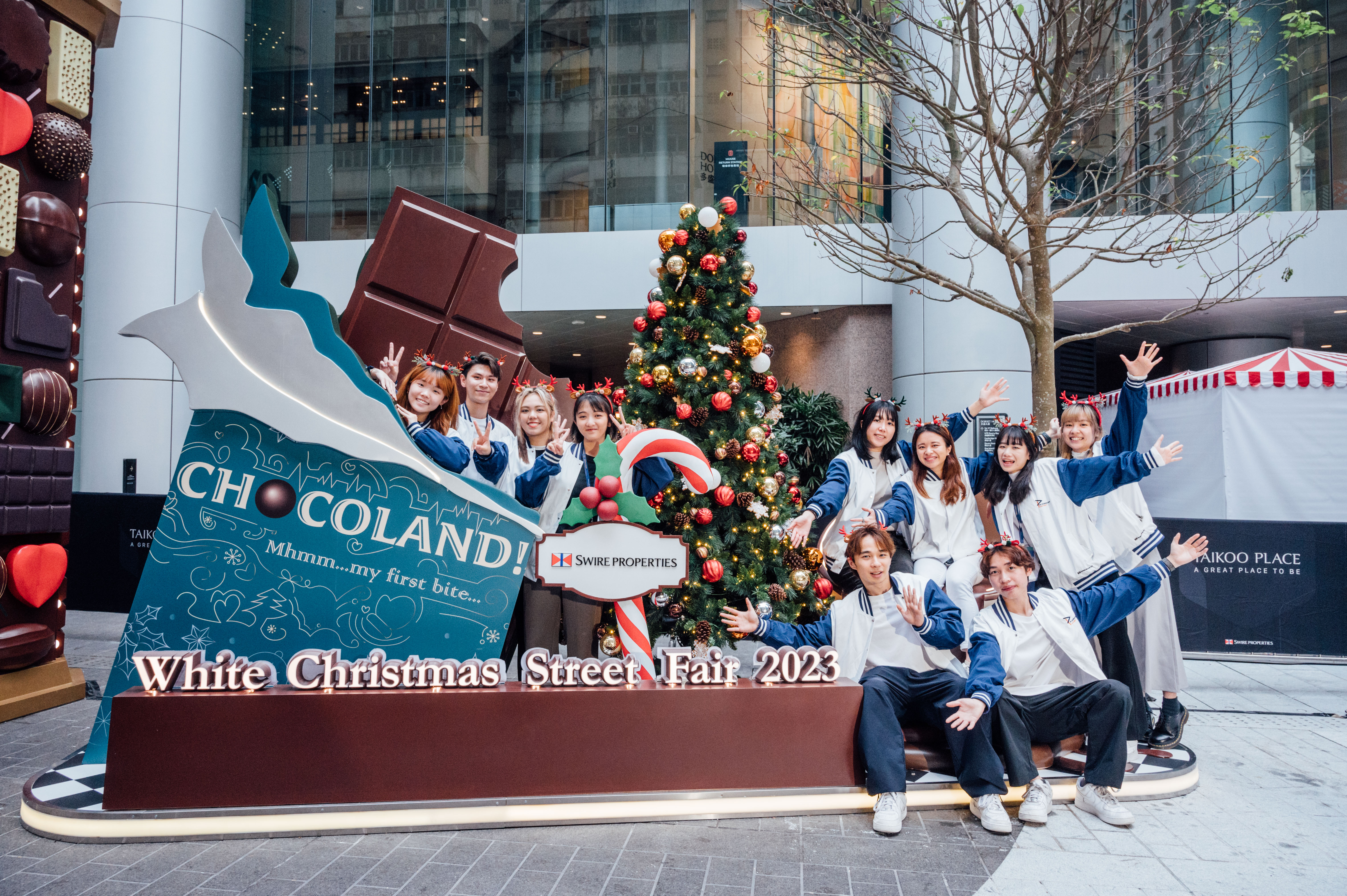 Swire Properties White Christmas Street Fair_2.jpg