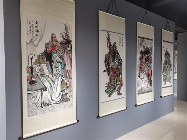圖三：曾成聰美術(shù)館關(guān)公主題畫展現(xiàn)場。.jpg