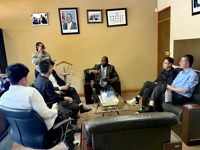 圖片3 活動籌備期間，首都會展集團(tuán)項目團(tuán)隊制定及編制了活動總體實施計劃方案、專題活動方案等各種方案22套（圖片由北辰集團(tuán)提供）.jpg