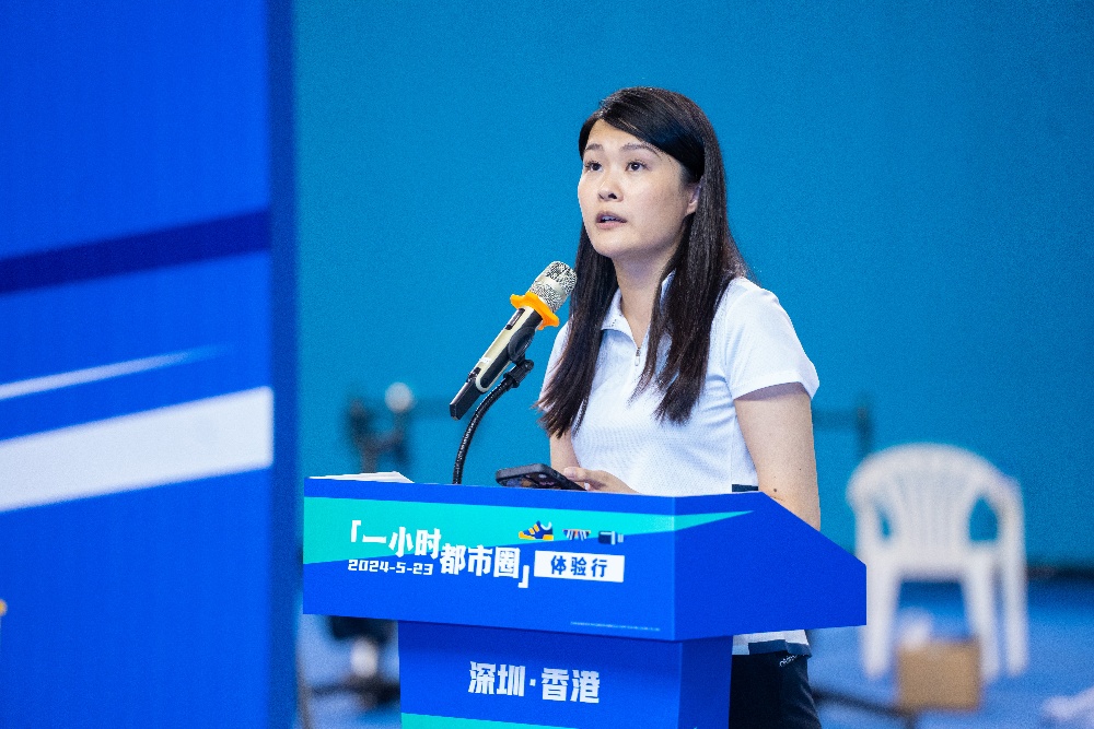 5. 深圳市青聯(lián)委員、深圳市龍崗區(qū)政協(xié)委員、香港廣東青年總會(huì)常務(wù)副秘書長(zhǎng)曾紫蕾呼籲學(xué)生透過(guò)活動(dòng)發(fā)掘自身潛能_副本.jpg