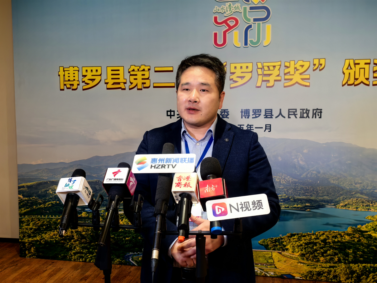 6 、惠州鋰威新能源科技有限公司副總經(jīng)理張小健.jpg