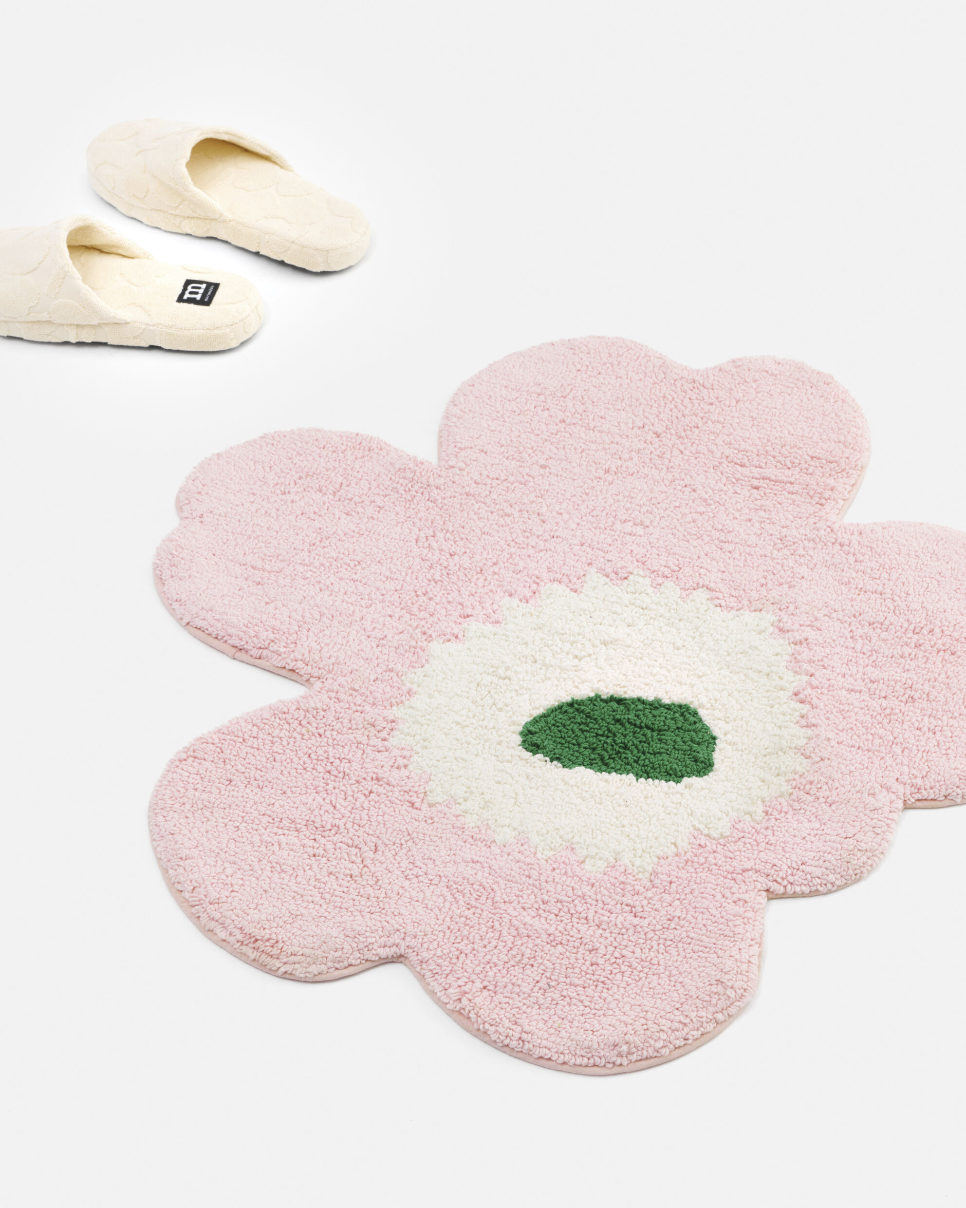 Unikko_Bathmat (Pink White) HKD 760 (2).jpg