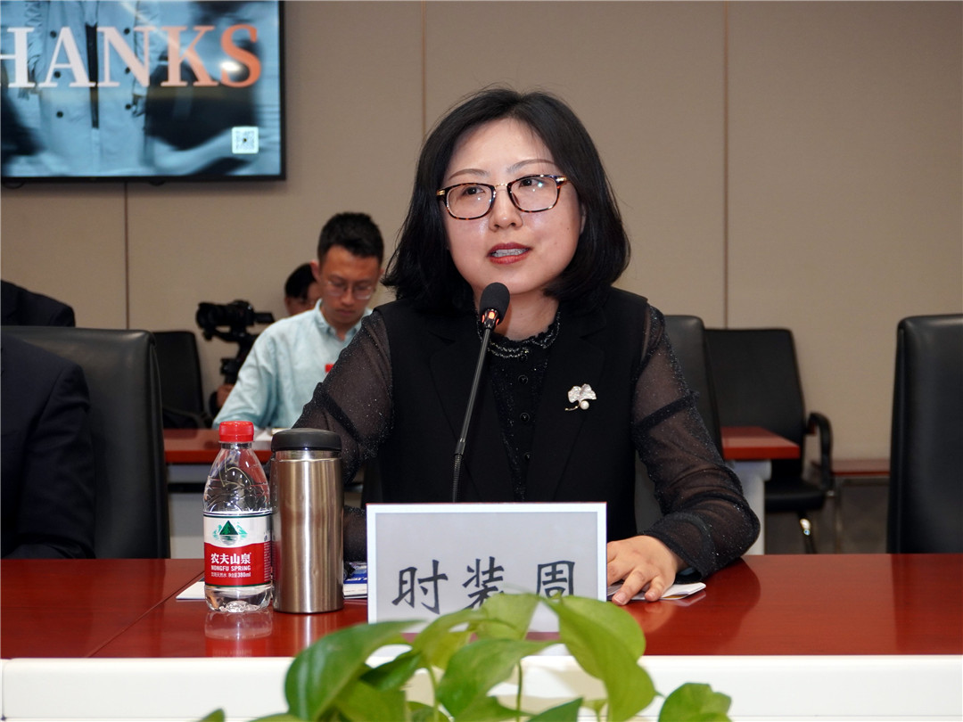 圖5：北京時(shí)裝周有限責(zé)任公司副總經(jīng)理趙哲發(fā)言.jpg