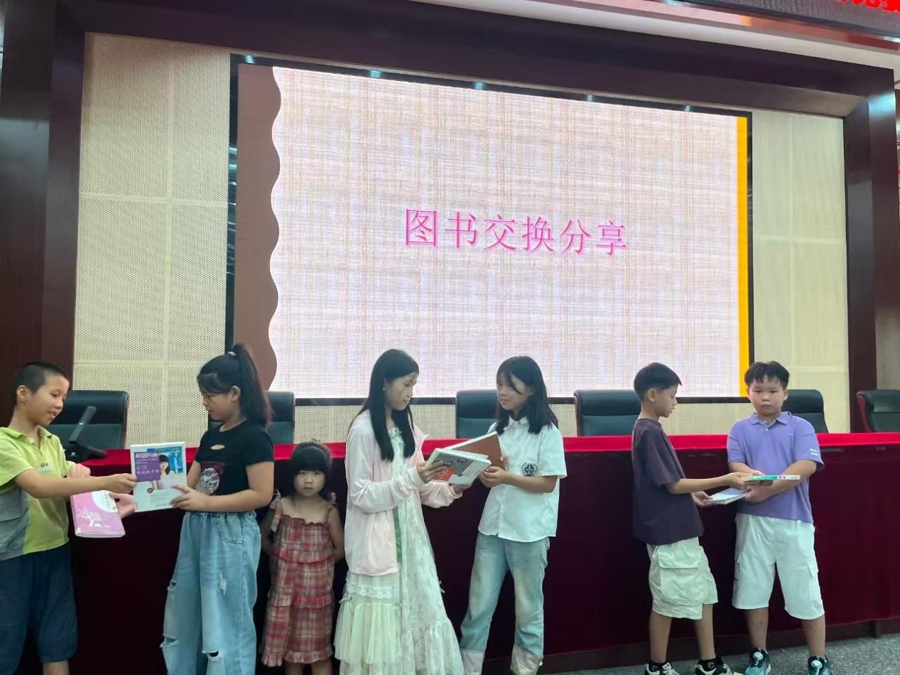 圖書交換分享活動(dòng).jpg