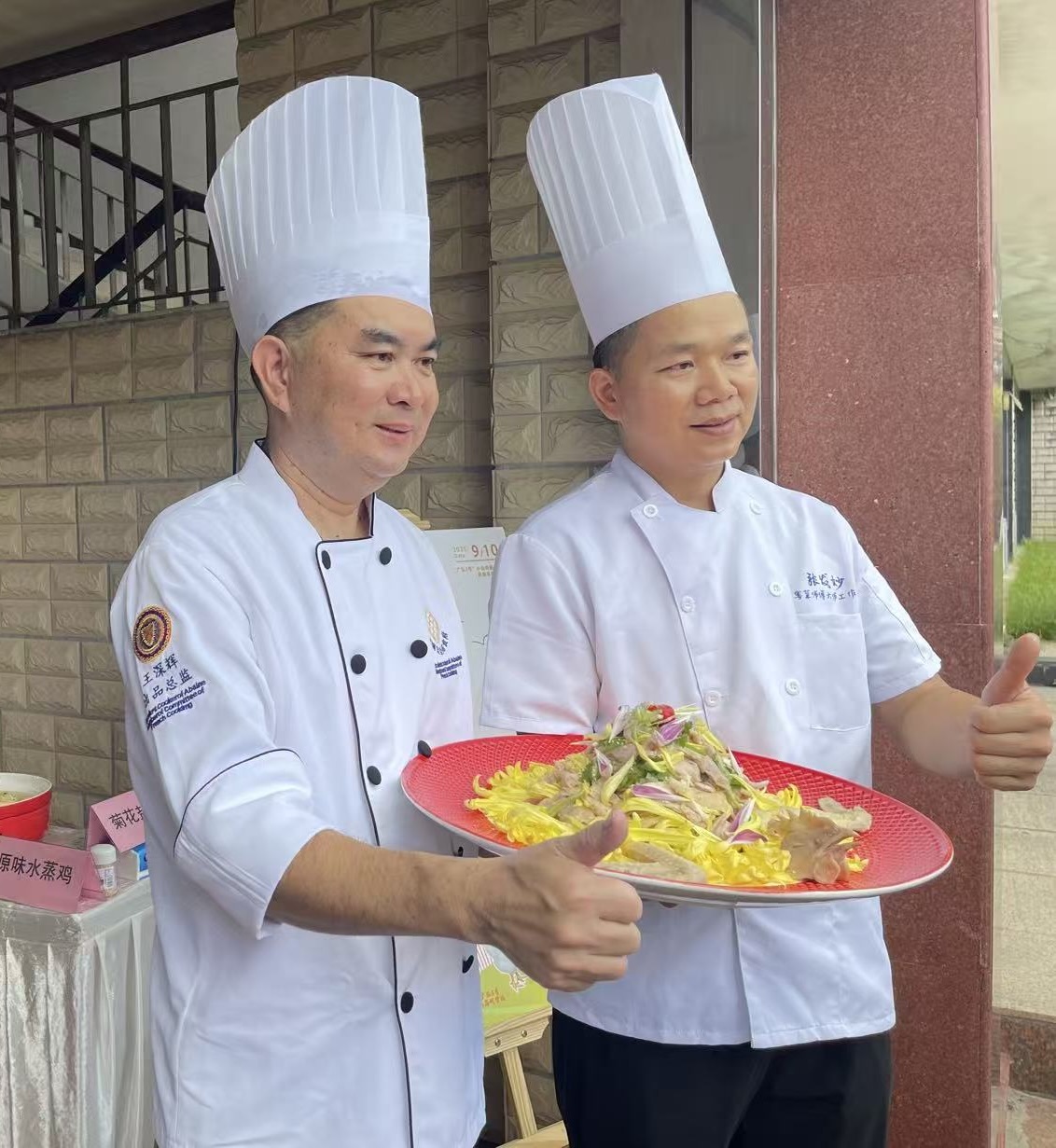 b09796b27dfe0806e1d18f7b1a22f10b 2.jpg