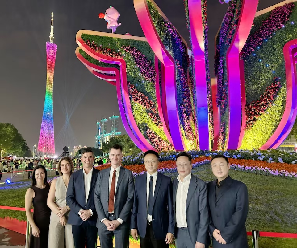 11 游覽花城廣場配圖.jpg