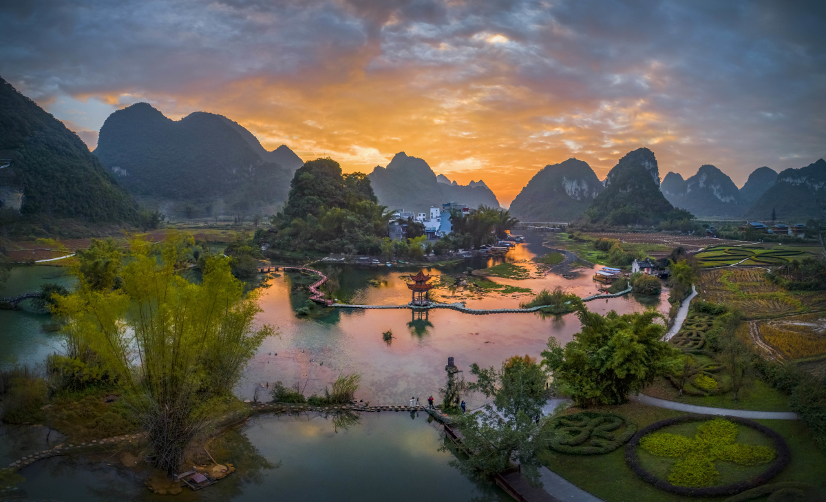 3、靖西鵝泉景區(qū) （邱加西 攝）.jpg