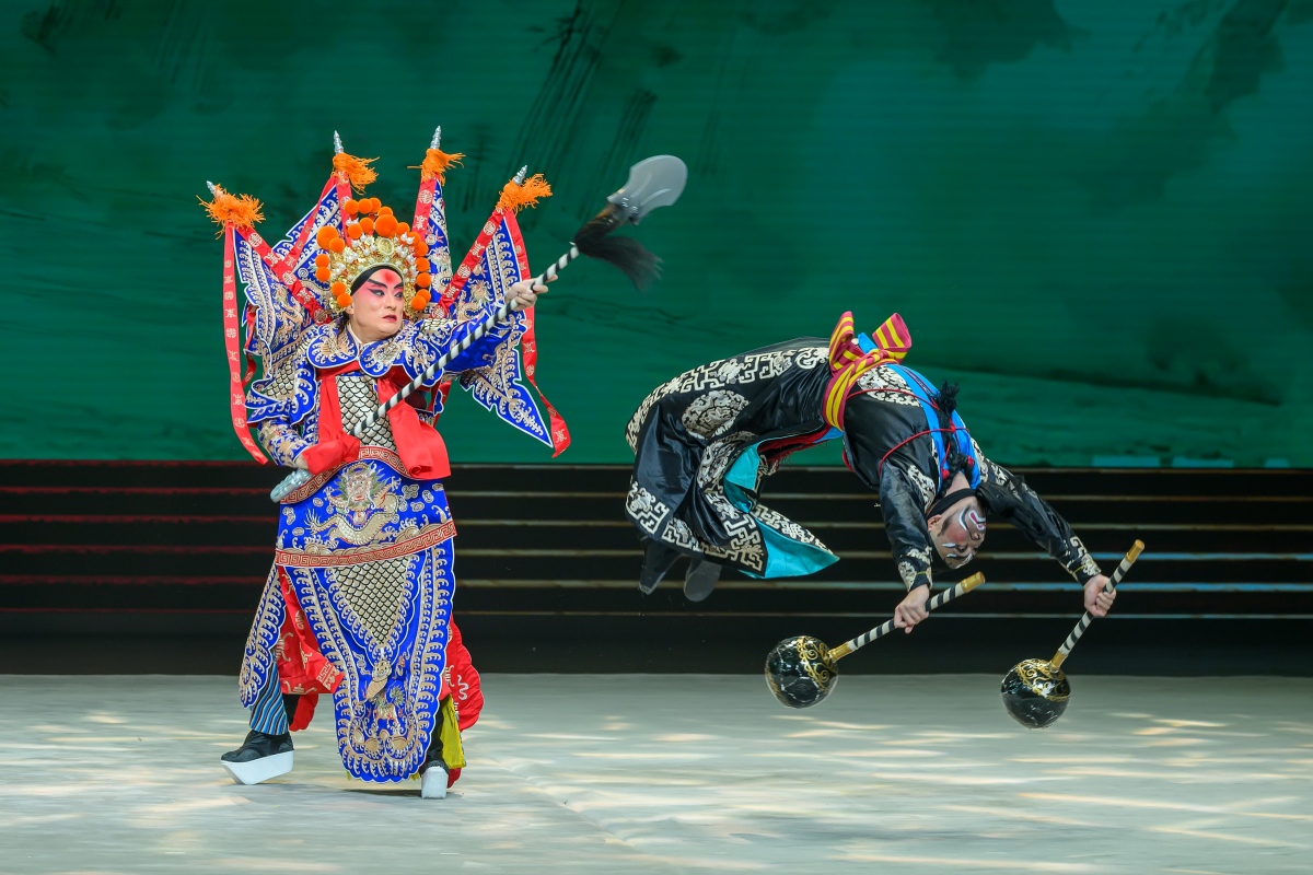 京劇《挑華車》 （粟俊攝）.jpg