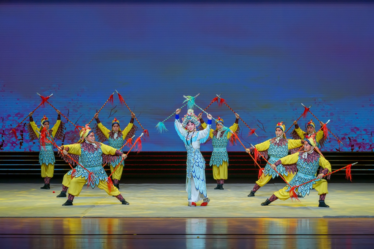 豫劇《火鳳凰》 （粟俊攝）.jpg